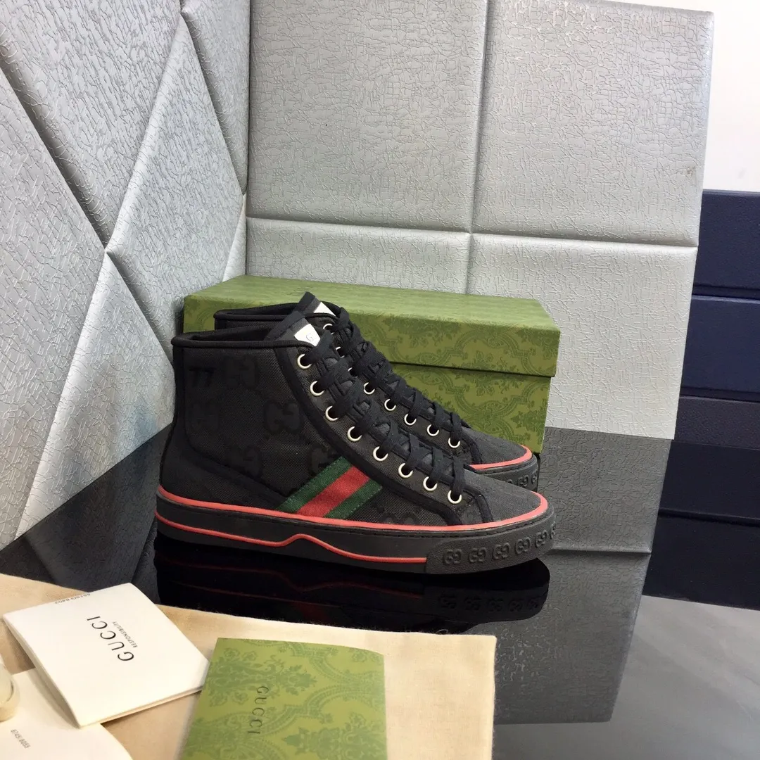 👟👟Ex-factory price 480👟👟 Women's Shoes Factory GUCCI 2020 latest classic 1977 low-cut double G canvas shoes, original purchase, 1:1 development, original lasting process. Size: 35-45/45. Customized items are non-returnable and must be paid first. . ...new version complete package...